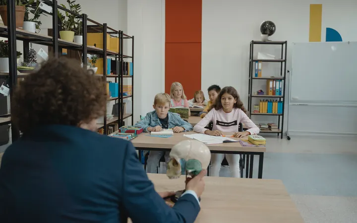 Schulklasse im Unterricht